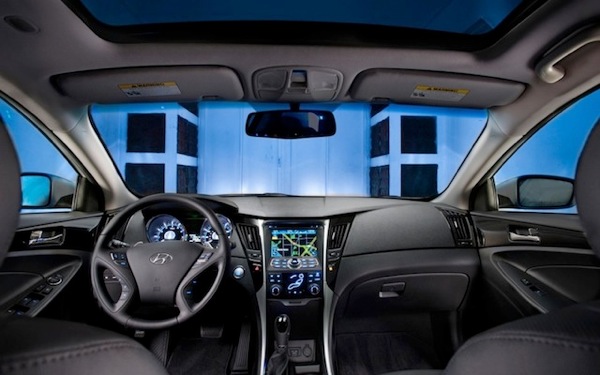 2013-Hyundai-Sonata-Interior-Dashboard-1024x640