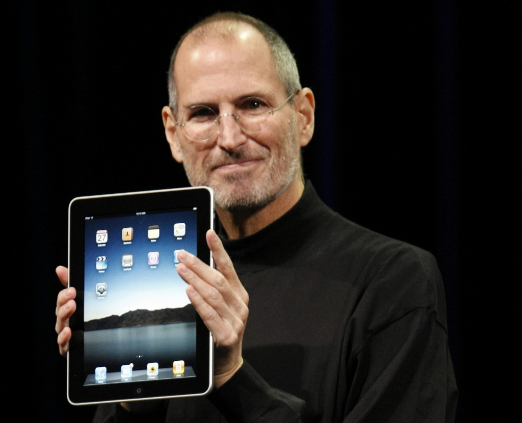 熱賣的 iPad 平板電腦是因為蘋果公司的 Steve Jobs 老賈打字動作很慢，所以才發明的嗎?有影片有真相！（影片分享）